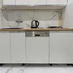 Daire Teodora Square площа святого теодора *