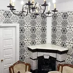 Teodora Square площа святого теодора *