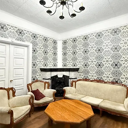 Apartment Teodora Square площа святого теодора Lviv