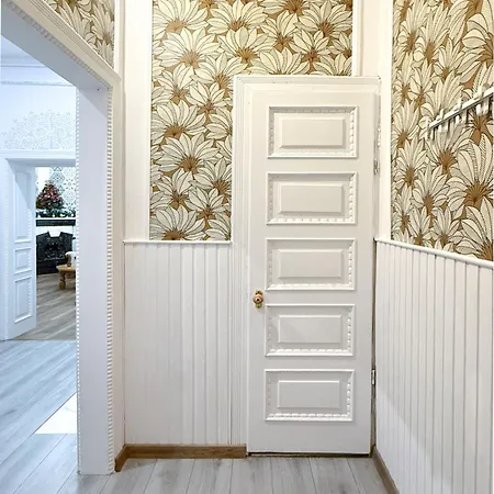 Teodora Square площа святого теодора Apartamento *